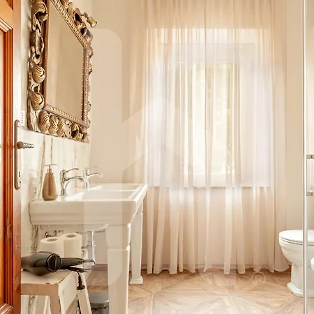 Homiday - Casa Oriana - Parcheggio Privato